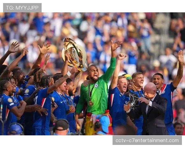 切尔西内部处罚恩佐·费尔南德斯，因卷入与前主帅马雷斯卡传闻